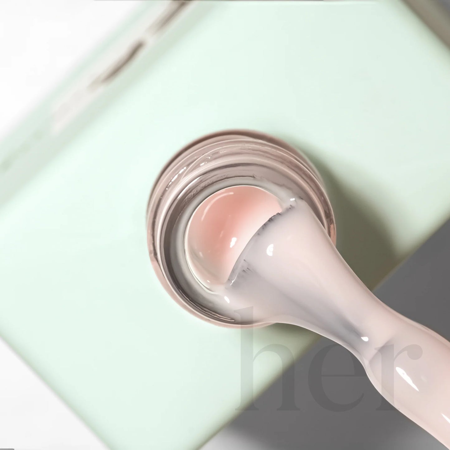 HER Builder Bottle Charming 12ml